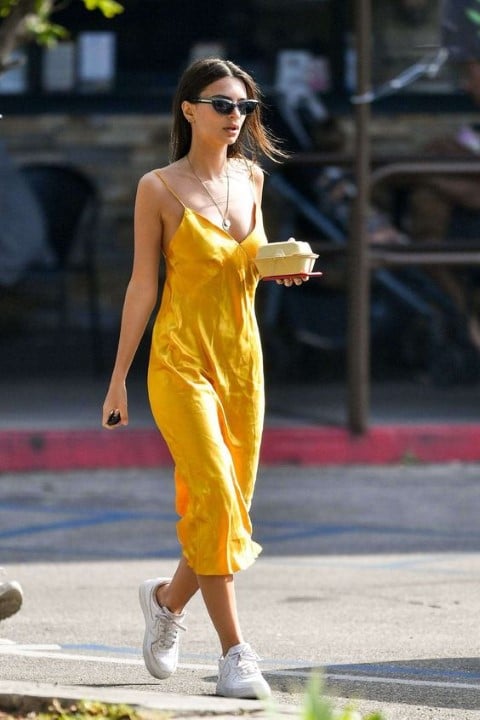 robe longue jaune