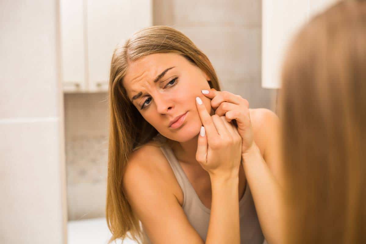 Acide salicylique : lutter efficacement contre l'acné et les imperfections